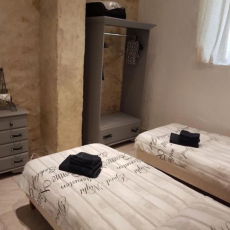 Le Gite Des Chambres De La Grange Cherval Dış mekan fotoğraf
