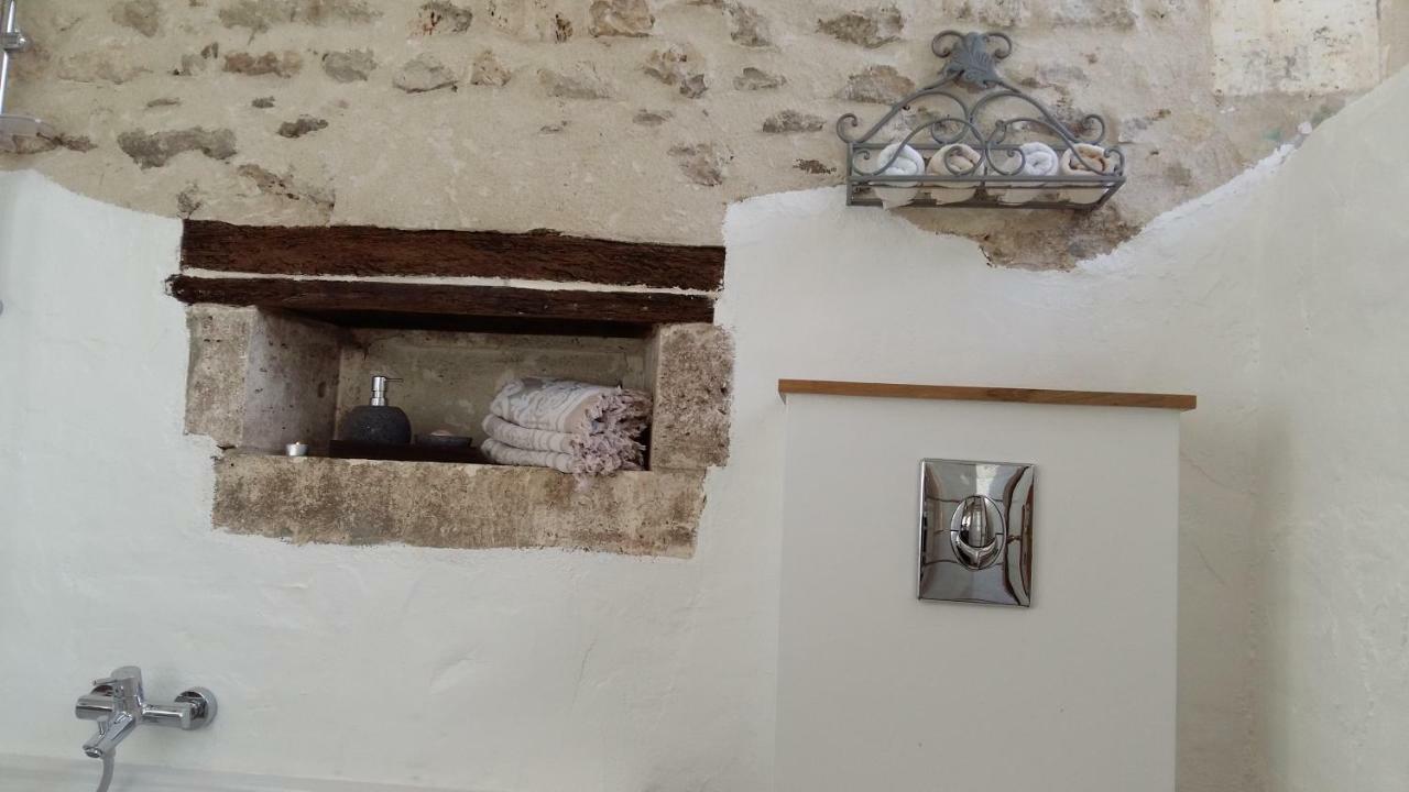 Le Gite Des Chambres De La Grange Cherval Dış mekan fotoğraf