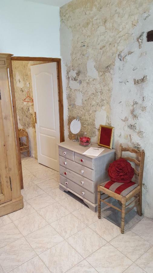 Le Gite Des Chambres De La Grange Cherval Dış mekan fotoğraf