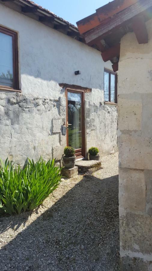 Le Gite Des Chambres De La Grange Cherval Dış mekan fotoğraf