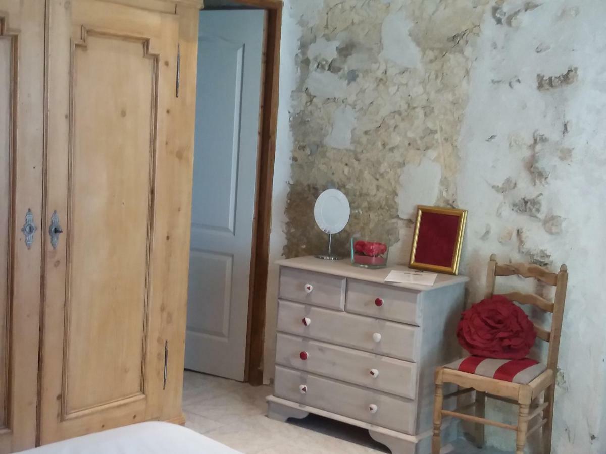 Le Gite Des Chambres De La Grange Cherval Dış mekan fotoğraf