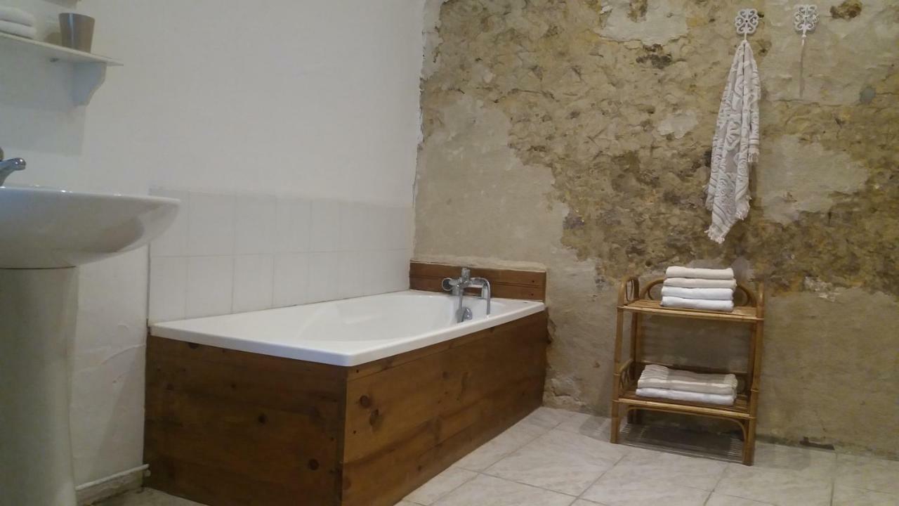 Le Gite Des Chambres De La Grange Cherval Dış mekan fotoğraf