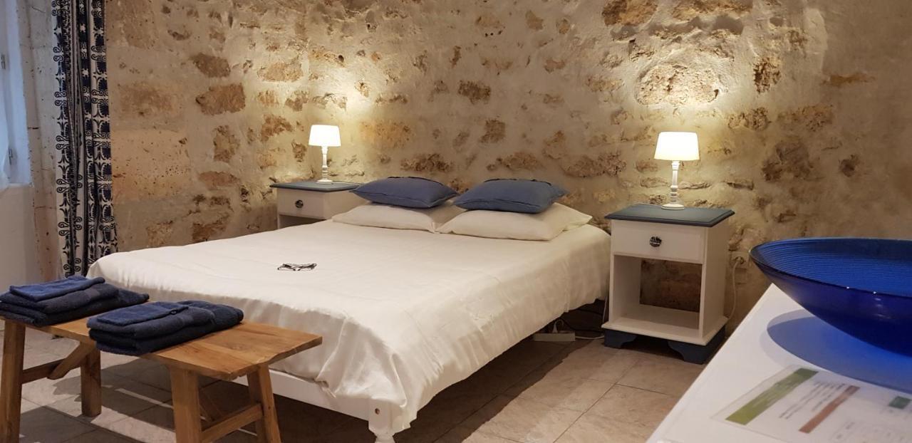 Le Gite Des Chambres De La Grange Cherval Dış mekan fotoğraf